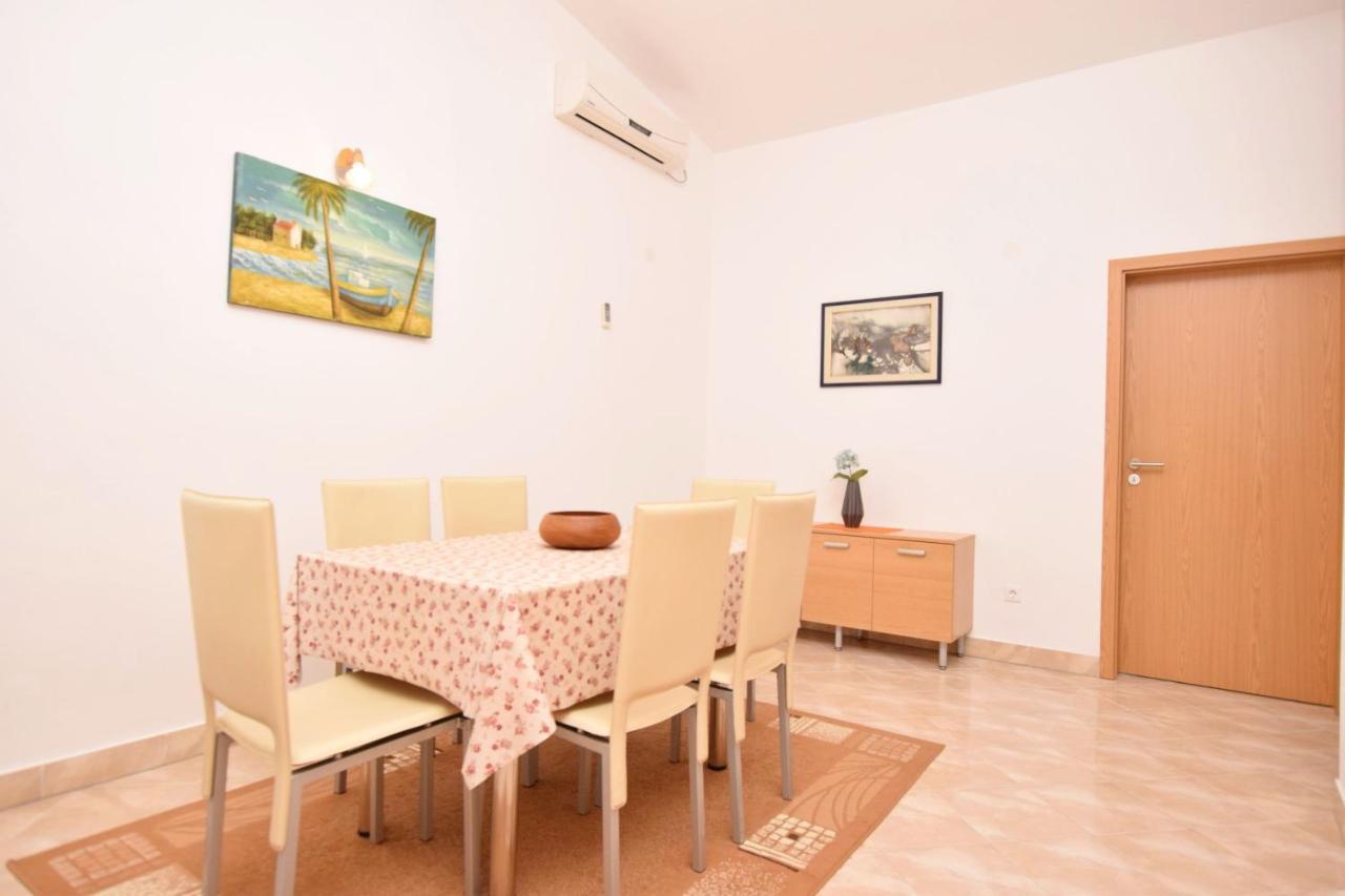 Apartment Diva Нин Екстериор снимка